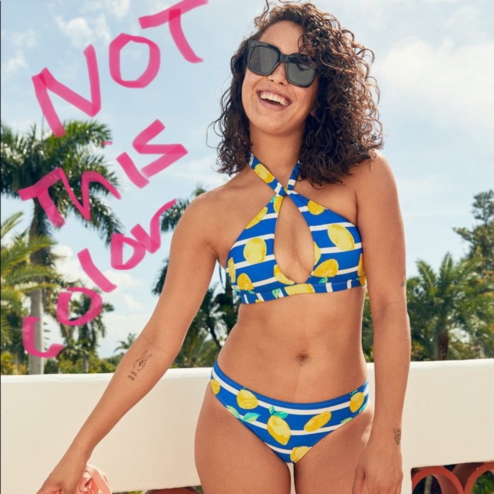 Aerie Lemon Bikini Top and Bottom Set (WHITE)